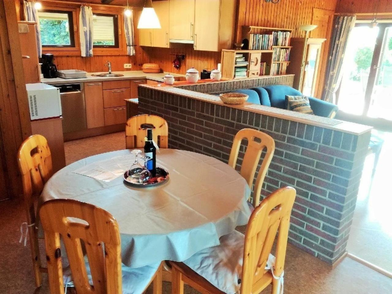 Freistehendes Ferienhaus In Rott Mit Eigenem Garten, Schoener Weitblick, Klimaanlage, Sauna Und Kamin Extertal Bagian luar foto